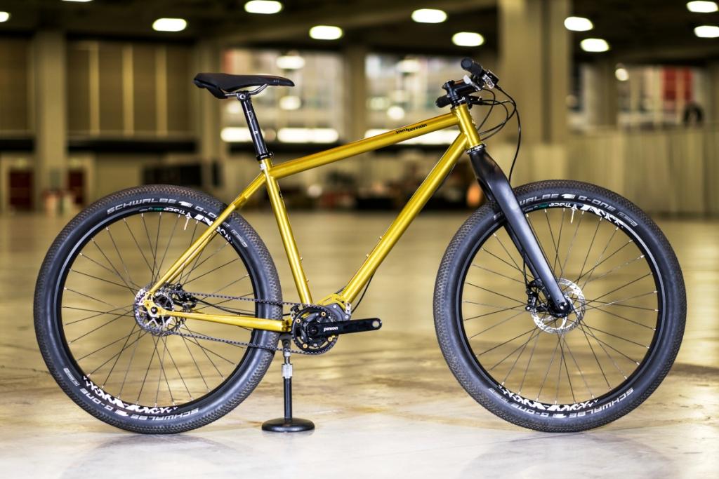 Tout Terrain gold city bike-sm